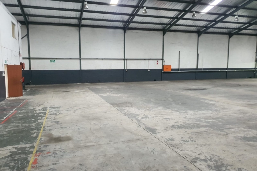 To Let commercial Property for Rent in North End Eastern Cape